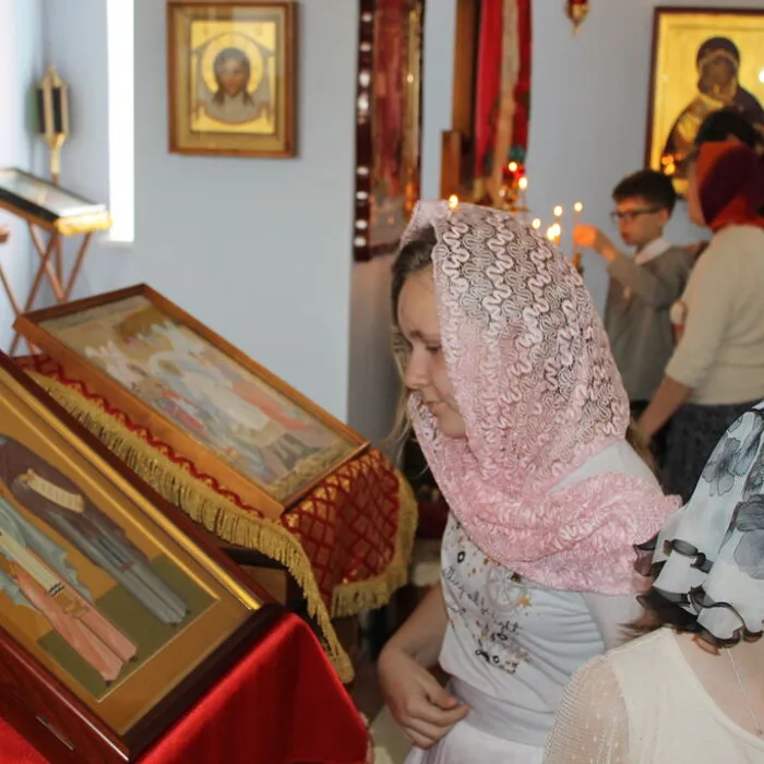 Гимназисты на престольном празднике