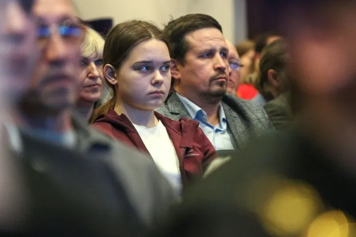 wkUpXGIY-TwOvPTpWl6QZ4M6kJC5OGJWD3Pbd3zQIc0kKXS1Ugyr-8623yEk9-qb-ys6WEsfYZCHr2up8HQEell1