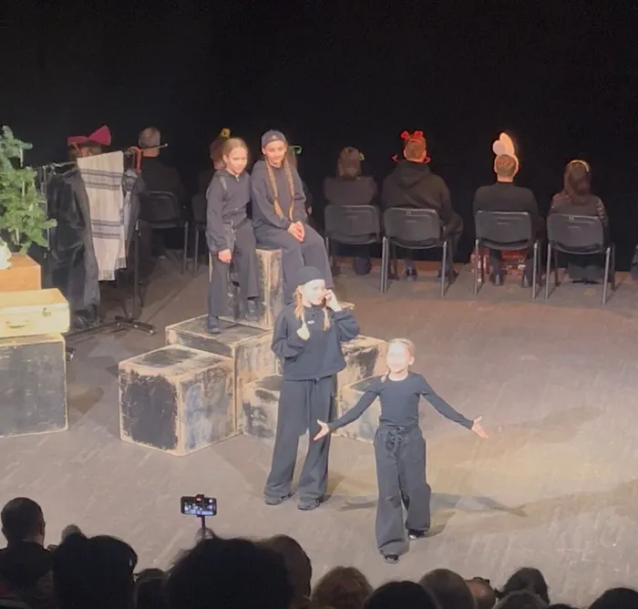 ISoNHu8cRuGvYLz8TfWQutL2MhFBBWRHVGWbrm7lpHOVjDNYicR2YlkNwVEoIFlR338xKR3m76TuU_2aJGJJFovn